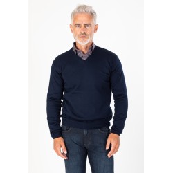 Pull col V bleu marine en laine merinos