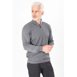 pull torsadé en coton et cachemire couleur grise