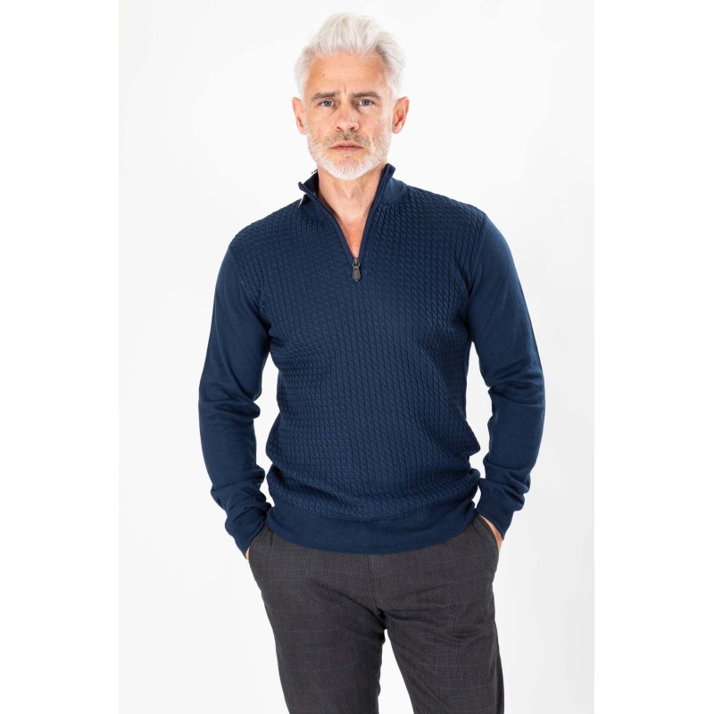 pull torsadé bleu marine en coton et cachemire