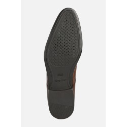 paire de chaussures couleur cognac style formel modèle IACOPO GEOX