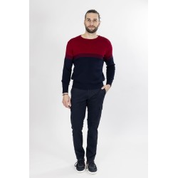 pull col rond bleu marine et rouge en laine mélangée