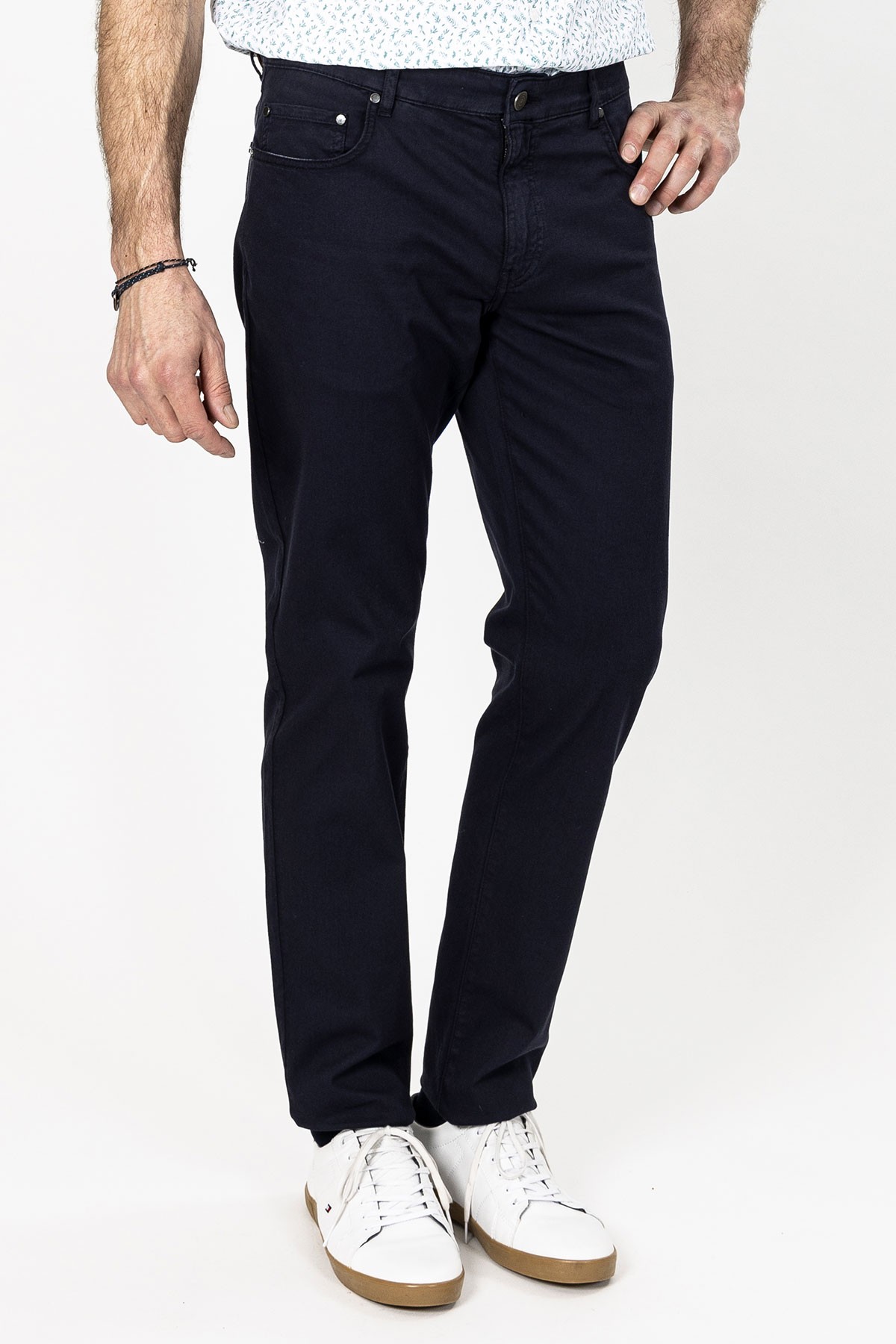 Pantalon toile bleu marine en coton et élasthanne bayard