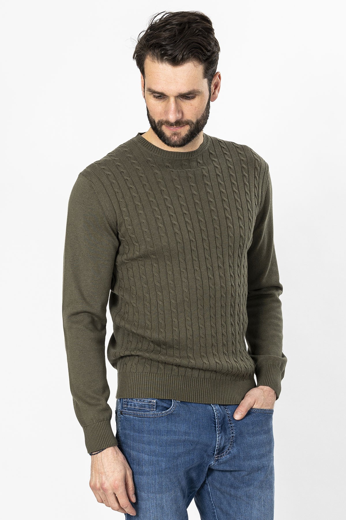 pull kaki bayard torsadé coupe droite