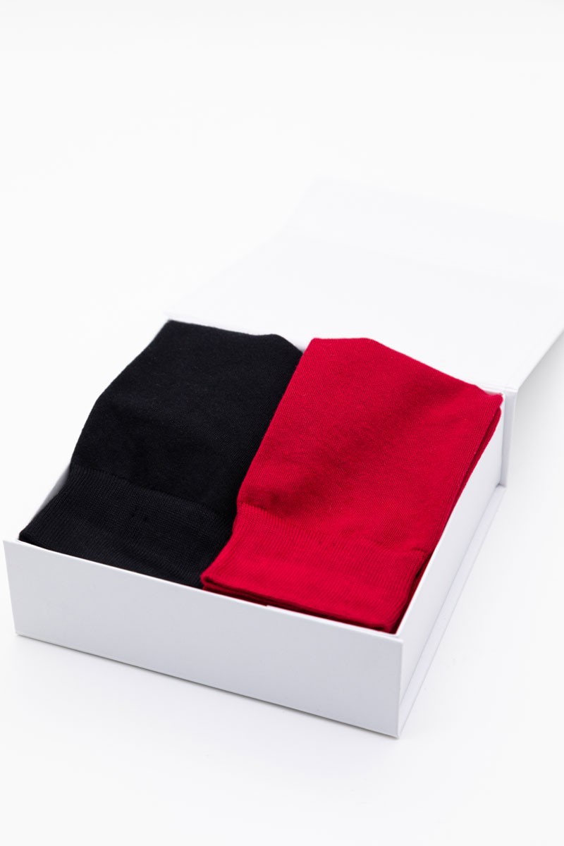 parie de chaussette noire et rouge en bambou